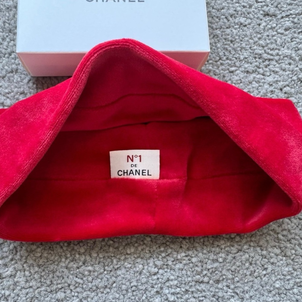 Chanel Red Floral Embroidered Headband new!